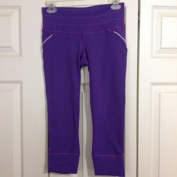 ATHLETA X-Small Relay Capri Legging Workout Athletic Purple Reflective Mesh - Picture 2 of 10